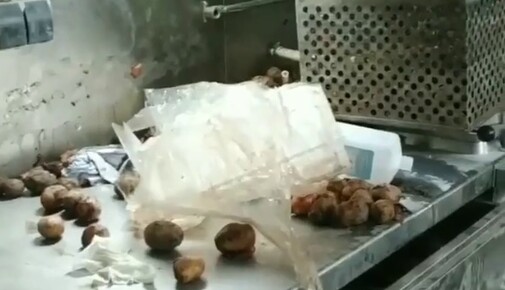 Первая в Украине: бойцы ВСУ захватили у оккупантов полевую кухню на колесах