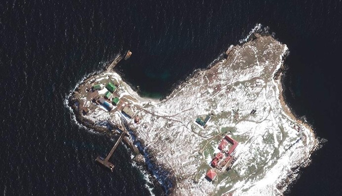 Як зараз виглядає острів Зміїний після захоплення вже відомим 