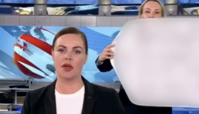 Протест против войны на росТВ: адвокаты не могут найти задержанную сотрудницу