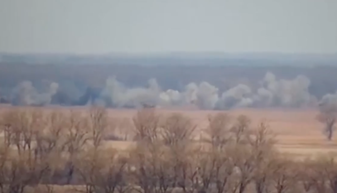 Пошли вслед за кораблем: под Киевом уничтожили колонну оккупантов, видео