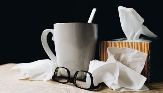 Когда и чем сбивать высокую температуру: советы терапевта