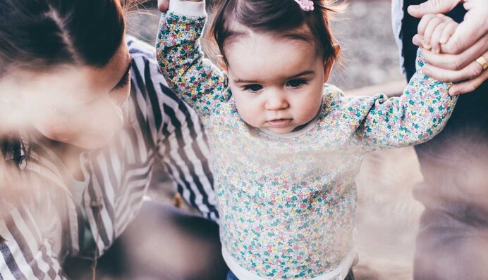 Хто має право вивезти дитину за кордон під час війни: список