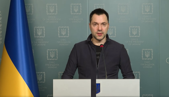 Должно быть лучше, чем до войны: Арестович озвучил позицию Украины на переговорах с Россией