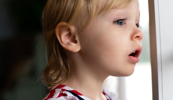 Як заспокоїти дитину в бомбосховищі: поради психолога