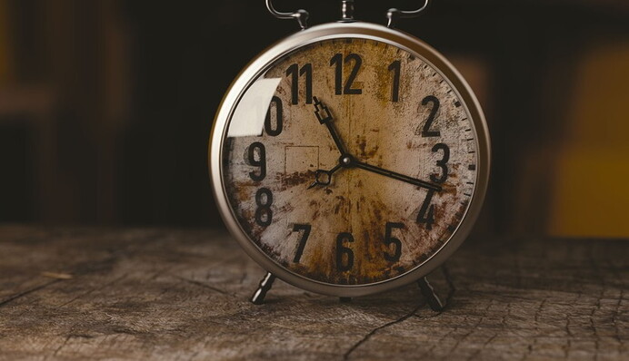 Когда Украина переходит на летнее время: все, что нужно знать