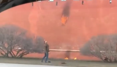 Кремль у вогні: у мережі з'явилося відео антивоєнної акції у Москві