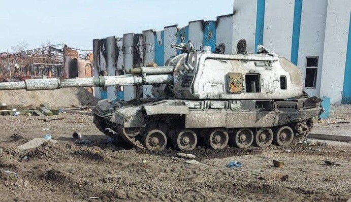 Украинская армия с боями вошла в Тростянец: фото, видео