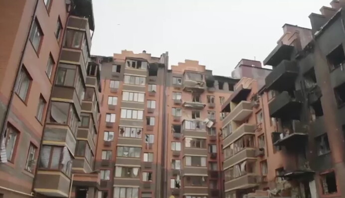 Тіла танками "закатали" в асфальт: названо страшні цифри жертв окупантів в Ірпені