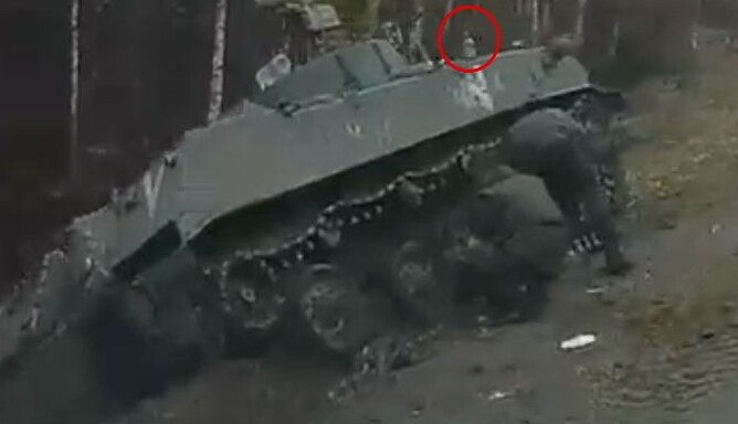 Российские военные массово попадают в ДТП в Беларуси: фото и видео