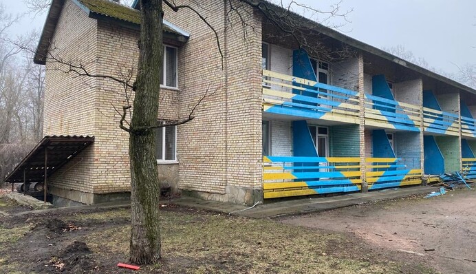 У Бучі окупанти катували та вбивали людей у ​​підвалі дитячого санаторію: фото