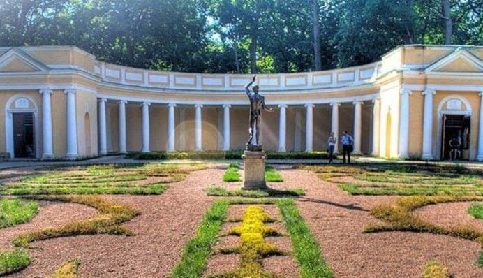 Легендарний дендропарк під Києвом відновив роботу: названо умови відвідування