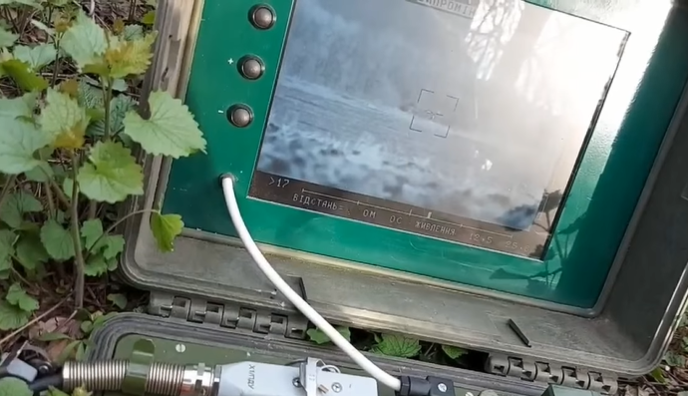 Стало на три менше: відео влучного удару зі 