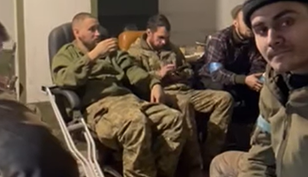 Счет идет на часы: украинские морпехи записали видеообращение из Мариуполя