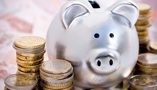 Как украинцам будут выплачивать пенсии в условиях войны: ответ Кабмина