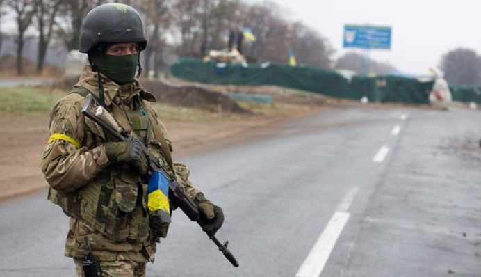 Оттеснение врага на юге и бои за Донбасс: онлайн событий войны 15 апреля