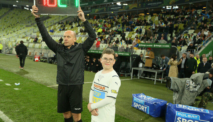 Гол заради миру: 12-річний хлопчик з Маріуполя приніс перемогу 