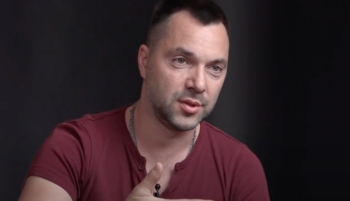 Войну Россия проиграла: Арестович рассказал, что стало последней каплей