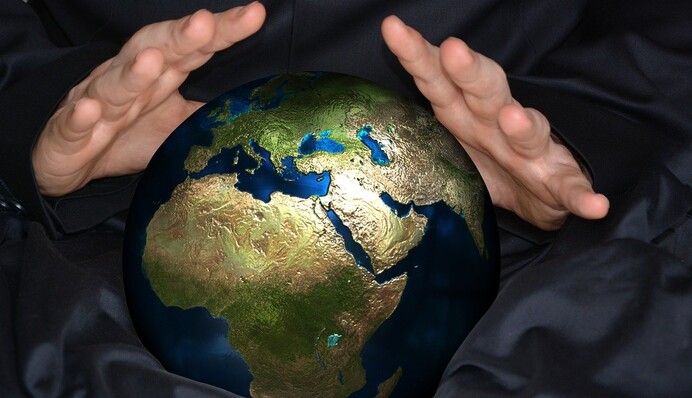 Вірить у шаманів у православній країні: що стоїть за любов'ю Путіна до провісників