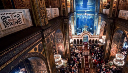 Украинцев просят не посещать церкви на Пасху: где и когда смотреть онлайн трансляцию богослужений