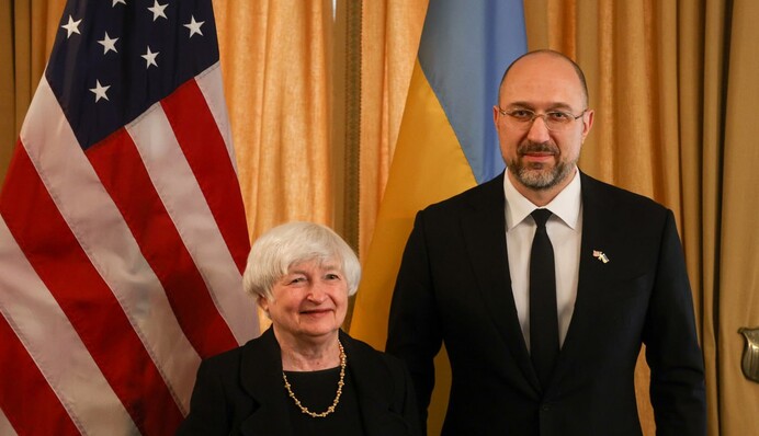 Шмигаль зустрівся з міністром фінансів США: вирішували, як болючіше вдарити Росію