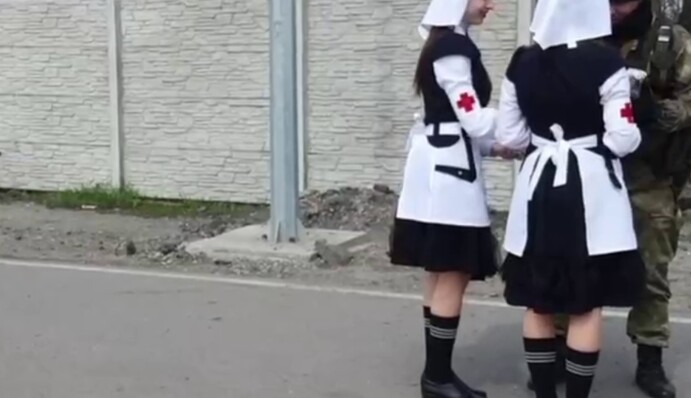 В секс-шопе распродажа: сети впечатлило видео с луганскими 