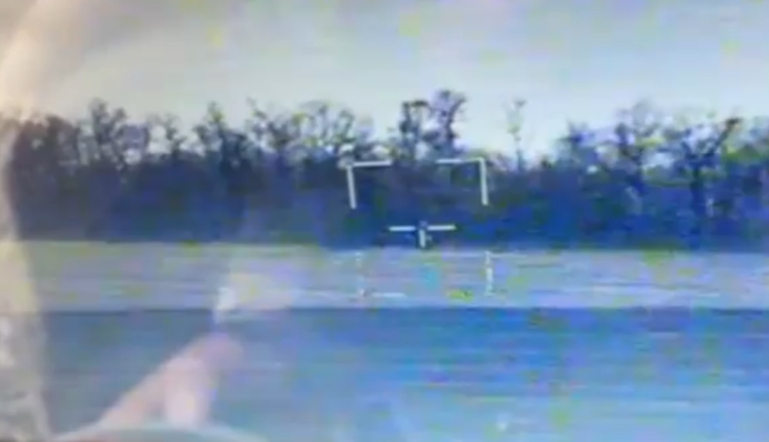 Украинские морпехи превратили танк рашистов в груду металла: видео