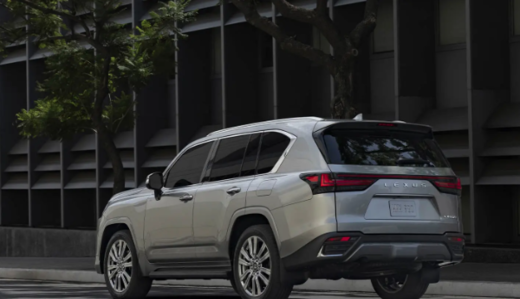 Lexus хочет потеснить BMW и Mercedes-Benz: как будет выглядеть  трехрядный 