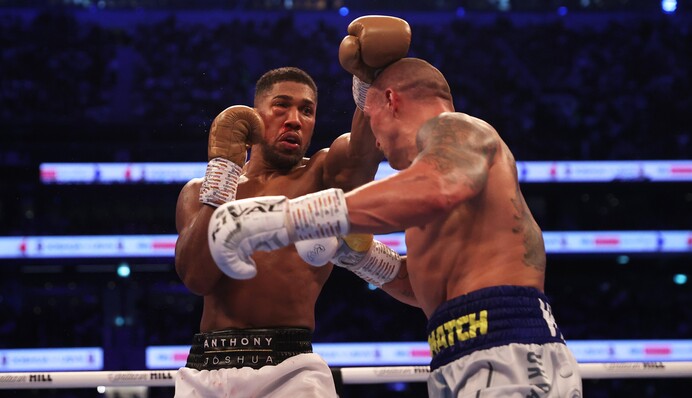 Усик - Джошуа: названа вероятная дата чемпионского супербоя
