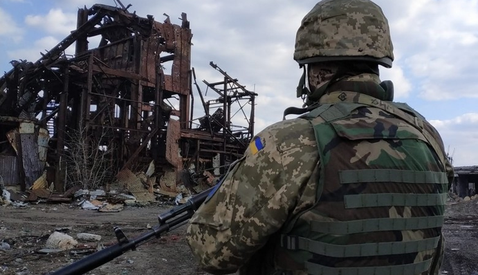 Враг наступает на Донбассе, но несет большие потери: онлайн событий войны 27 апреля