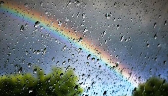 Україну накриють весняні грози 28 квітня: мапа