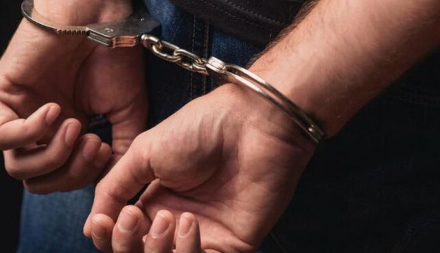 Давал оккупантам еду и одежду: под Киевом коллаборанту объявили подозрение