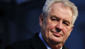 Земан назвал россиян безумцами и дал оценку Путину