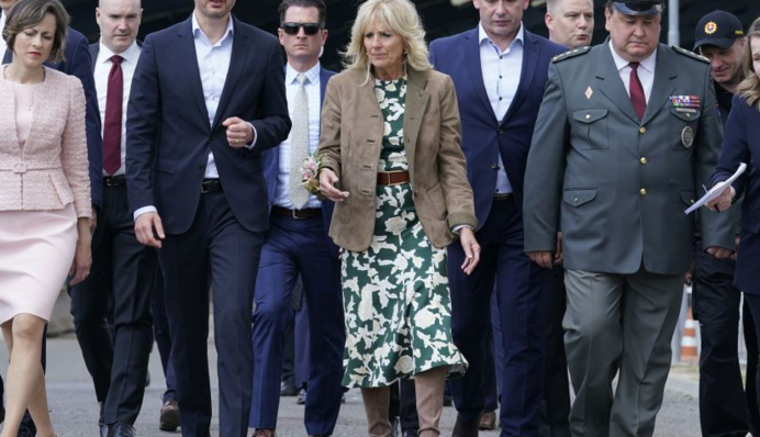 Перші леді України та США провели зустріч в Ужгороді: подробиці та відео