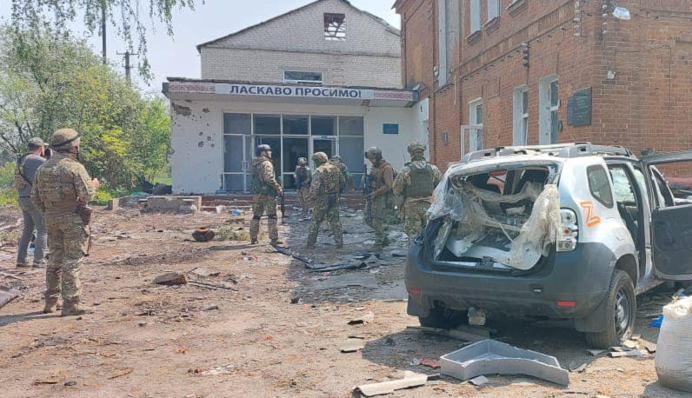 Окупанти не залишили по собі нічого: як виглядає звільнене село під Харковом після рашистів