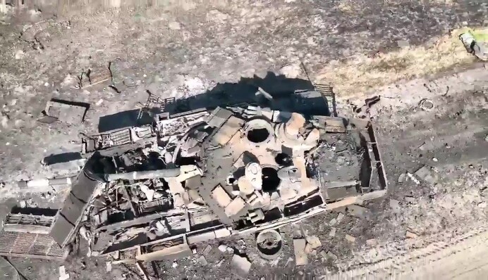 Бої за Рубіжне, обстріли "Азовсталі" та імітація "свята перемоги": зведення Генштабу ЗСУ на вечір 9 травня