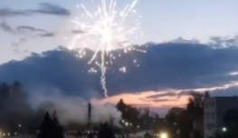 Пир во время чумы: оккупанты запустили фейерверки в Энергодаре и Мелитополе, видео