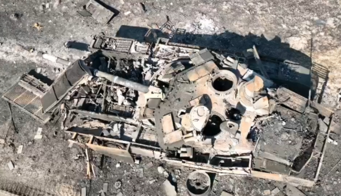 В Україні знищили розпіарений Кремлем танк 