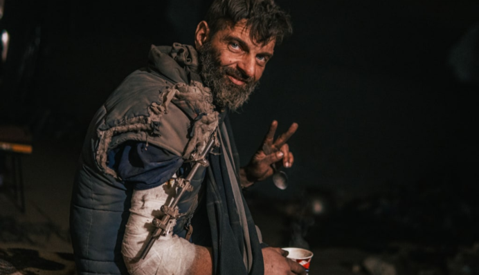 Із відкритими ранами, за умов антисанітарії: з'явилися фото захисників Маріуполя