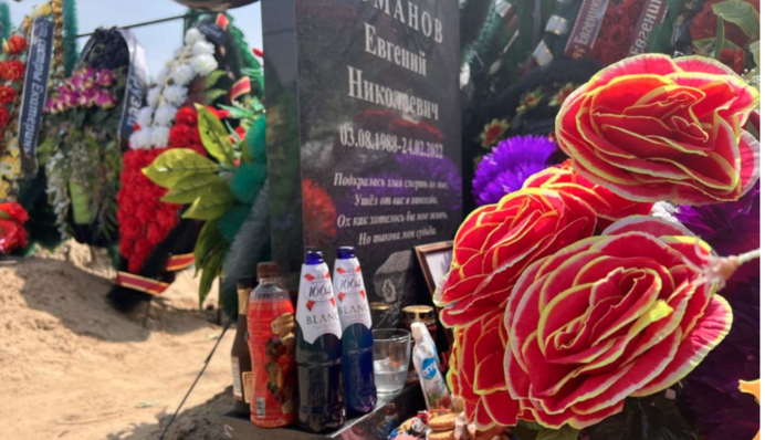 У Бурятії масово ховають військових, убитих в Україні: фото та відео цвинтаря