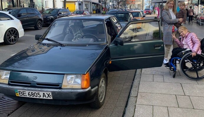 Взять может любой: украинский беженец бесплатно отдает свое авто