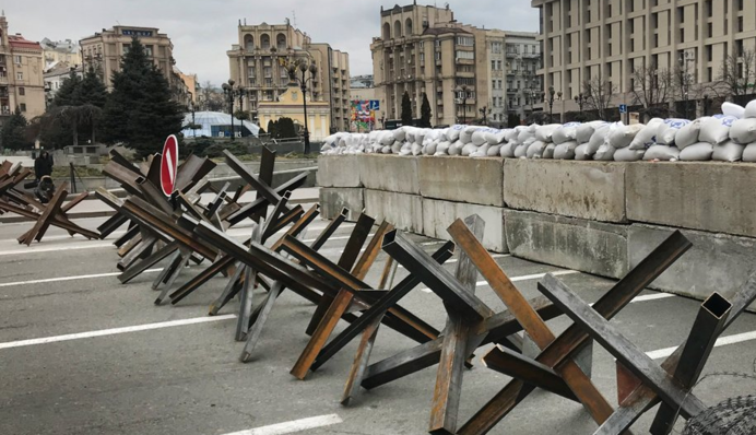 Военное положение в Украине могут отменить досрочно: названо условие