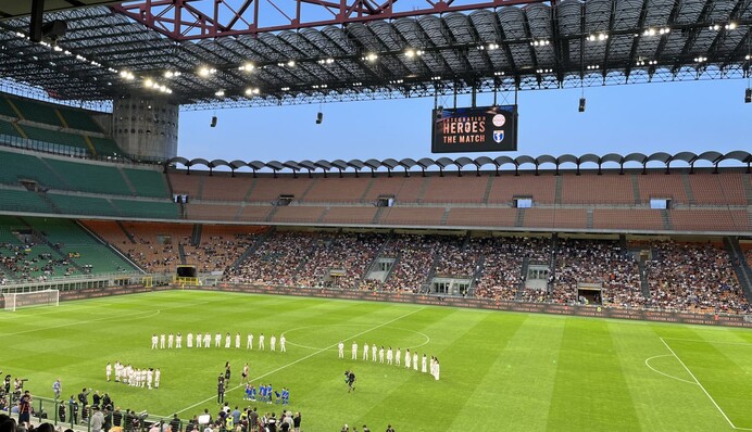 Матч легенд мирового футбола: полное видео