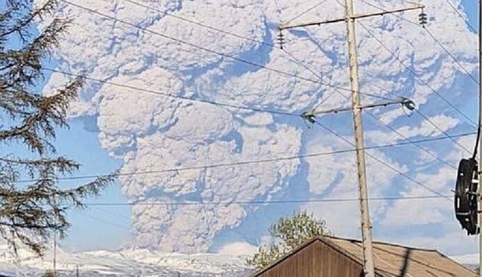 На Камчатці почав вивергатися вулкан