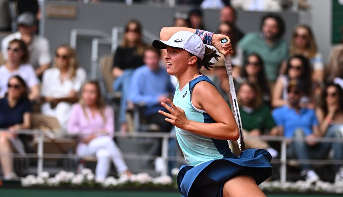 Синьо-жовта перемога: перша ракетка світу феєрично виграла Ролан Гаррос