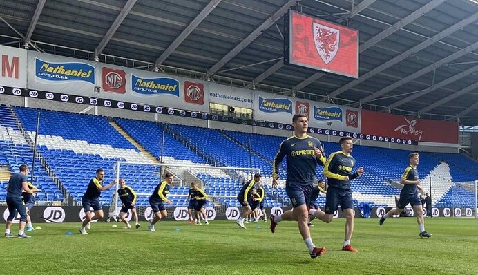 Бойцы Петракова: сборная Украина объявила заявку на суперважный матч с Уэльсом