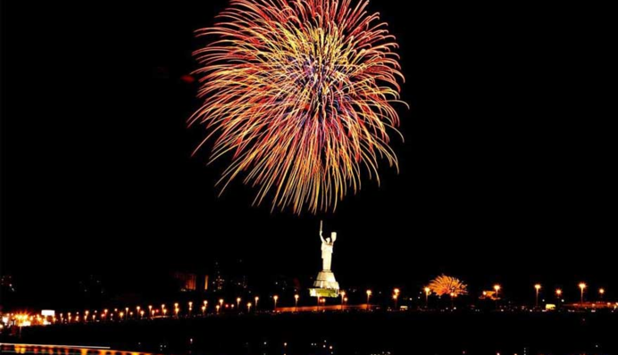 Запрет на использование салютов и петард: в Раду внесли законопроект