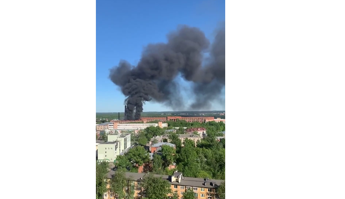 В России горел очередной военный завод: производил прицелы для танков и артиллерии