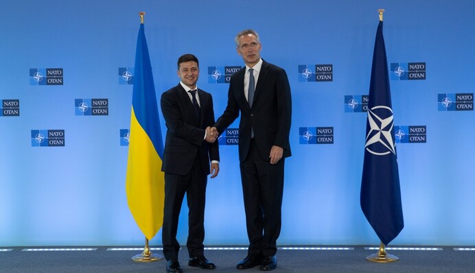 Зеленського запросять на саміт НАТО до Мадриду: названо дату