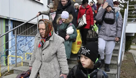 Українці в Польщі отримають тринадцяту пенсію: кого це торкнеться