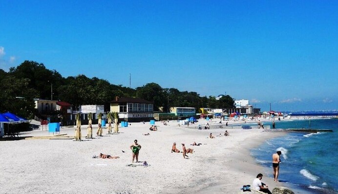 Интим при людях: стало известно, как накажут парочку с пляжа Одессы